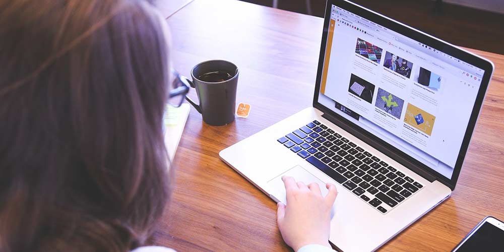 Women using a laptop computer